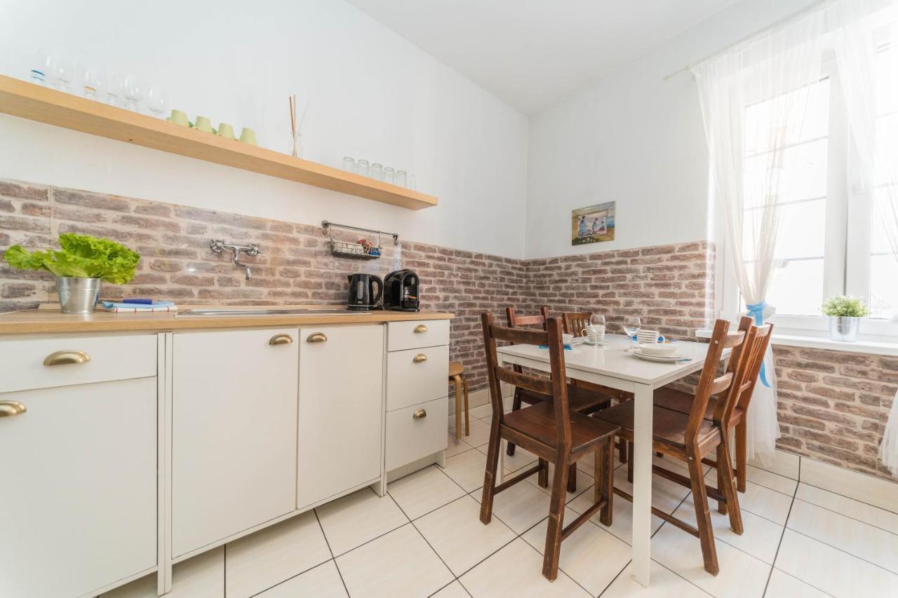 Apartament Przytulny Starowka Old Town Piwna Danzig Exterior foto
